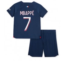 Paris Saint-Germain Kylian Mbappe #7 Koszulka Podstawowa dzieci 2023-24 Krótki Rękaw (+ krótkie spodenki)